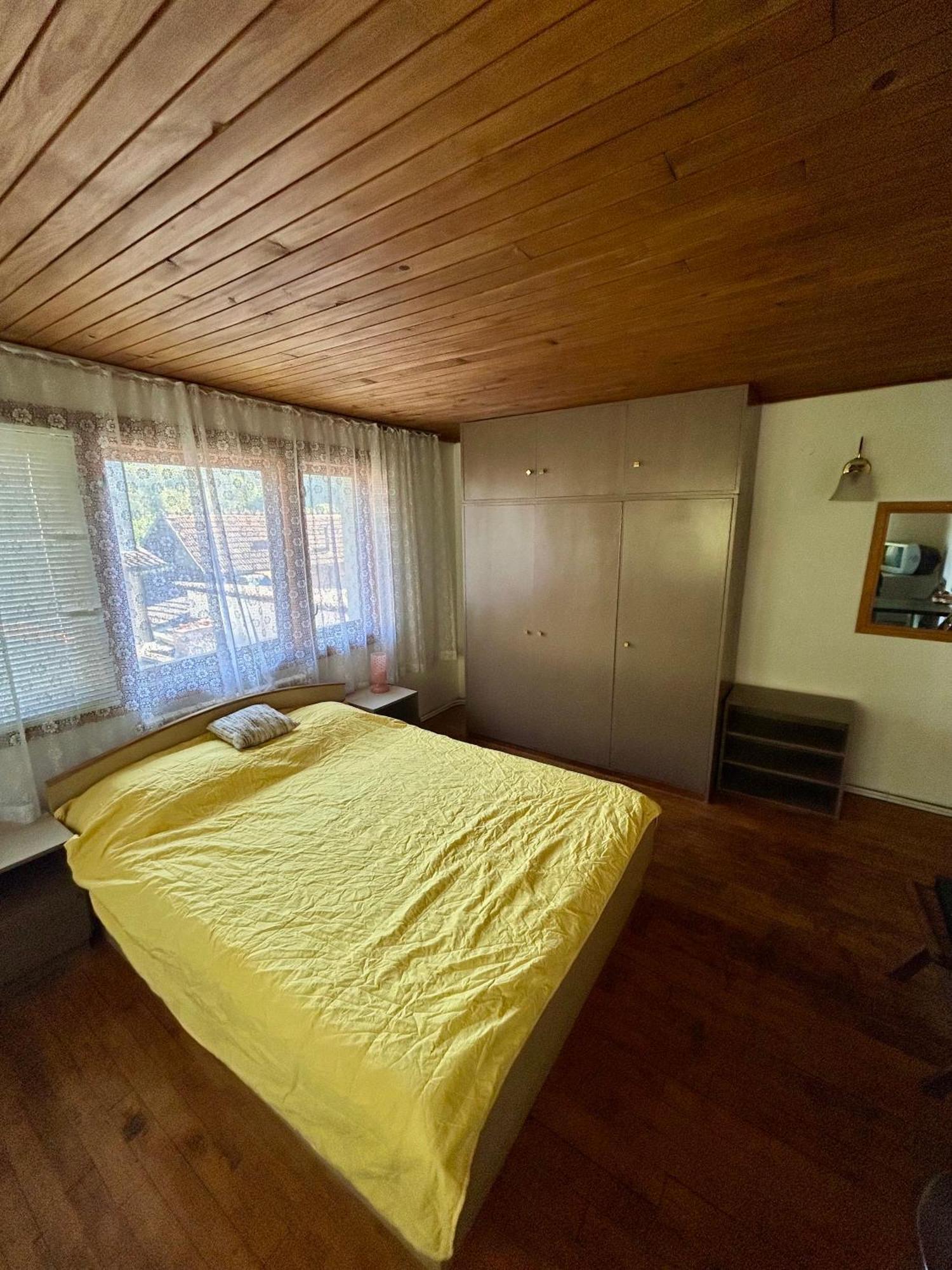 Luylyana Guesthouse Ribaritsa Exteriör bild